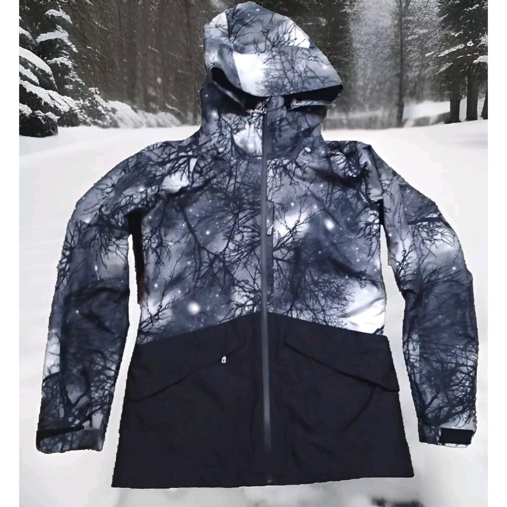 Patagonia Snow Jacket Womens Small Black White Tree Print Excellent Insulated